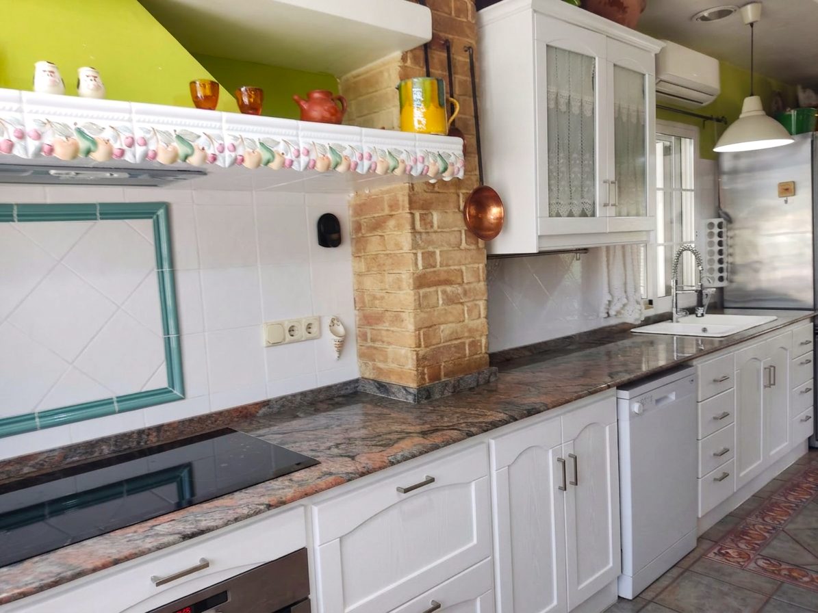 Cocina y salón de Villa Santos